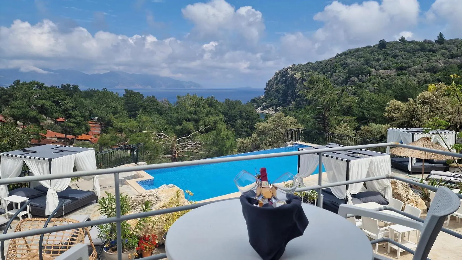 Amos Sea View Villa Marmaris